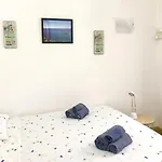 Ginestre Alte בית נופש *